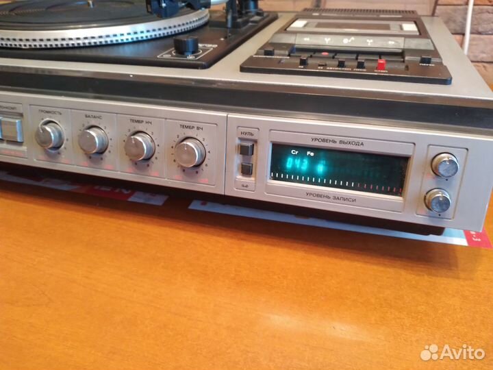 Вега 119 Стерео проигрыватель пластинок Магнитофон