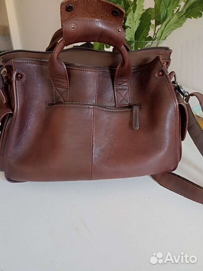 Продам сумку унисекс из натуральной кожи