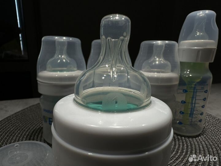 Бутылочки для кормления Avent и Dr Browns