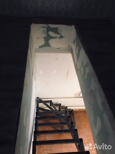 Лестница металлокаркас