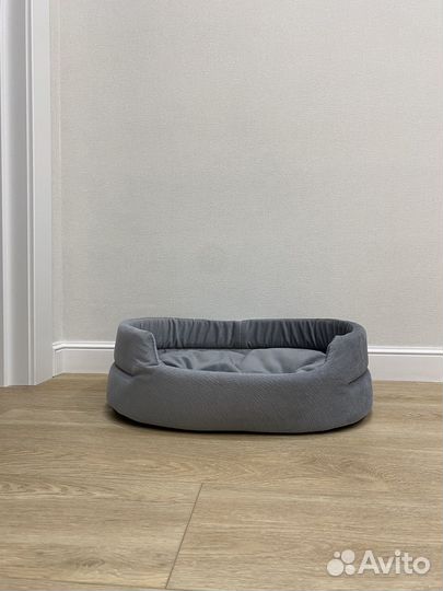 Лежанка для кошек или маленьких собачек