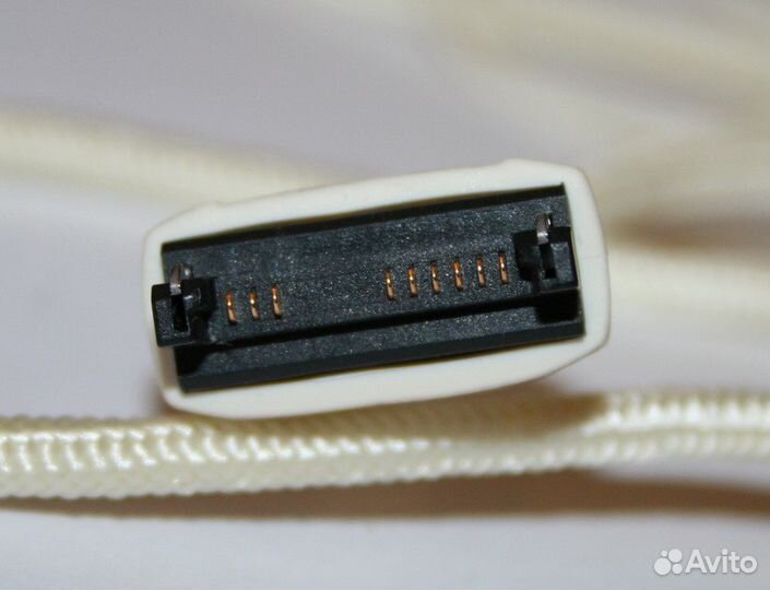 Наушники (гарнитура) для мобильных телефонов Nokia