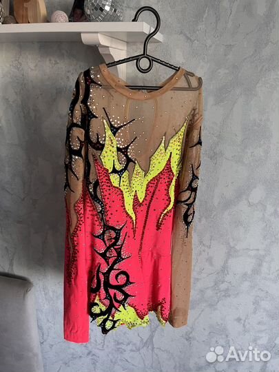 Костюм для фигурного катания