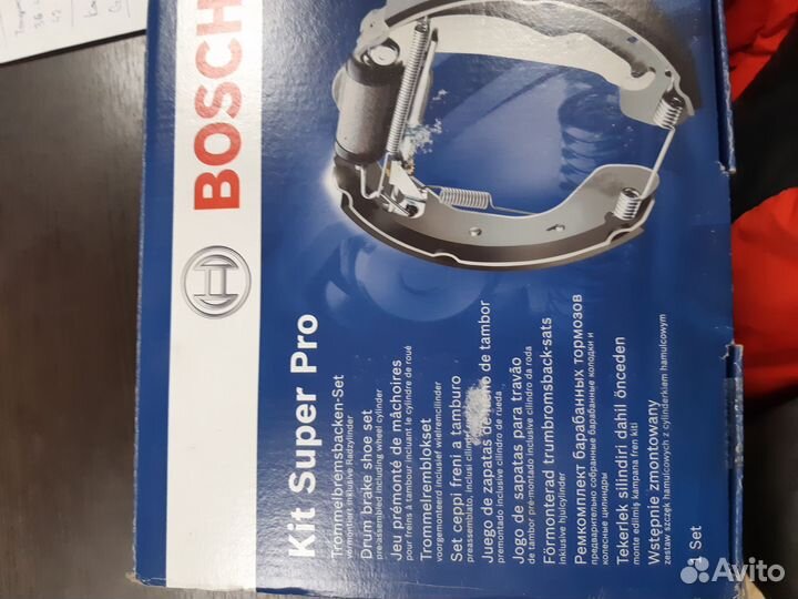 Тормозные колодки Bosch