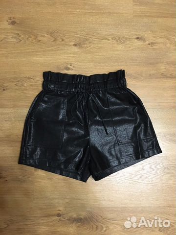 Кожаные шорты