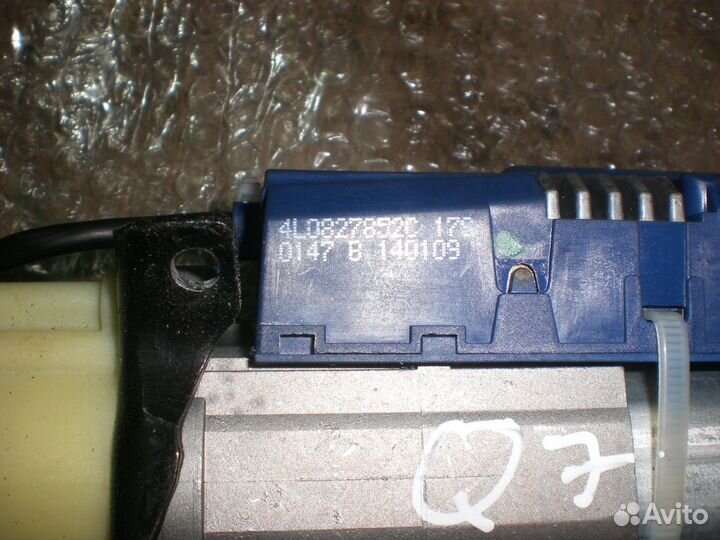 Моторчик двери багажника, автодоводчик Ауди ку7