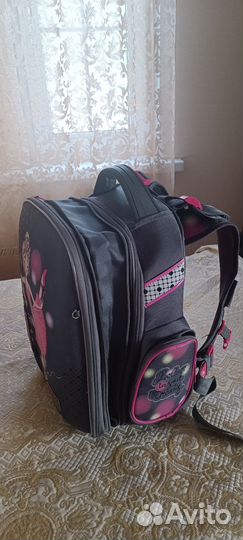 Рюкзак школьный ортопедический, фирмы hummingbird