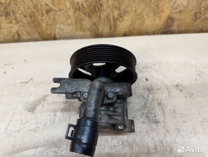 Насос гидроусилителя руля Hyundai Grand Starex