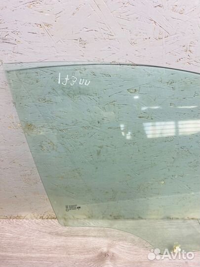 Стекло двери перед прав KIA RIO 3 рест 1.4 мт седан
