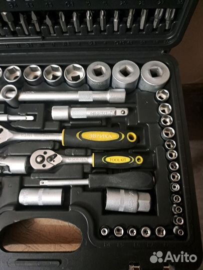 Набор головок торцевых 108 предметов инструментов