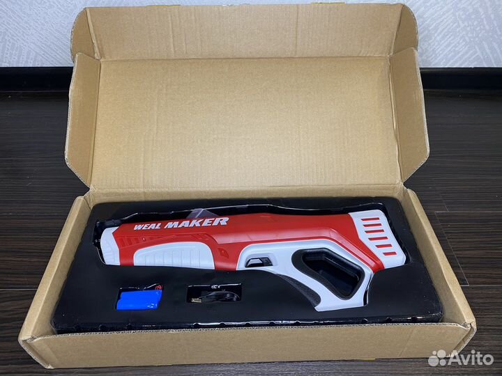 Водяной электрический пистолет красный