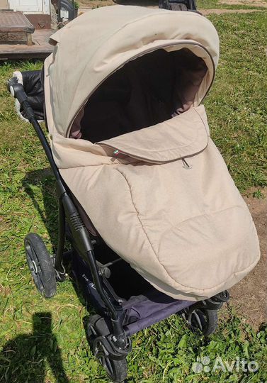 Коляска 2 в 1+ автолюлька+ развивающий коврик