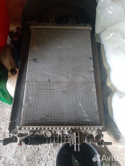 Продаю радиатор Форд Транзит
