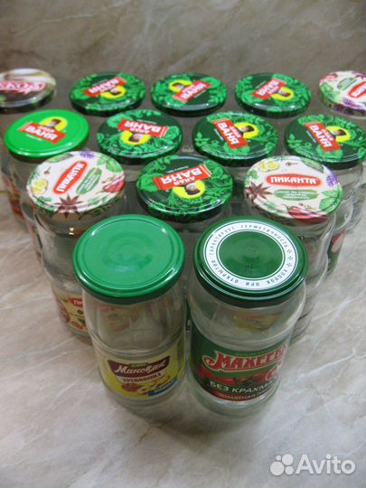 Набор банок поллитровых с крышками (14 шт. вместе)