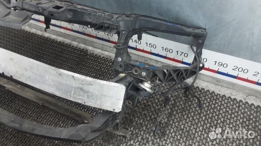 Передняя панель крепления облицовки (телевизор) op