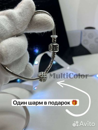 Браслет Pandora Moments для шармов Новый