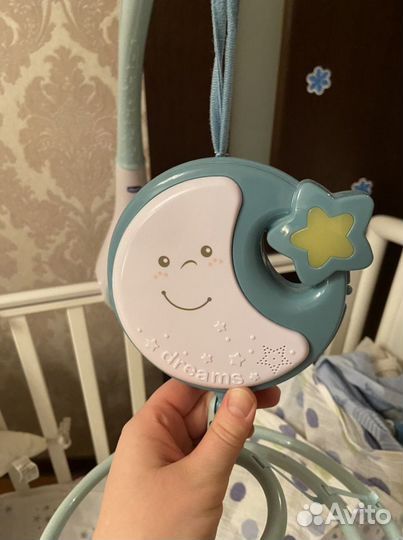Мобиль на кроватку chicco