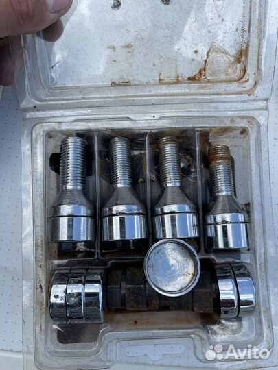 Секретки на колеса