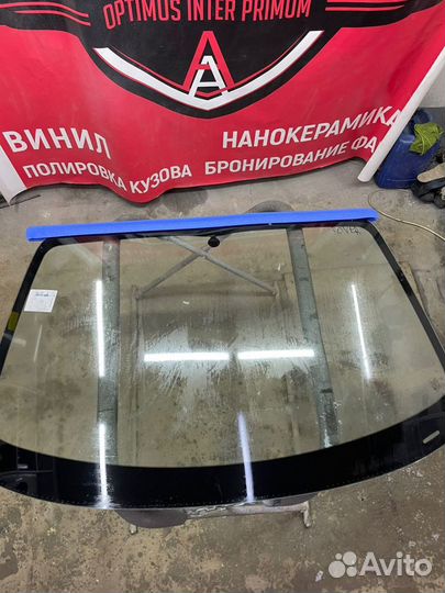 Лобовое стекло rover