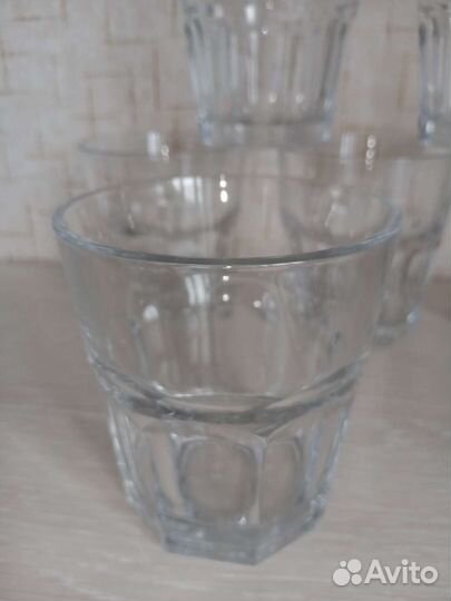 Стаканы, новые