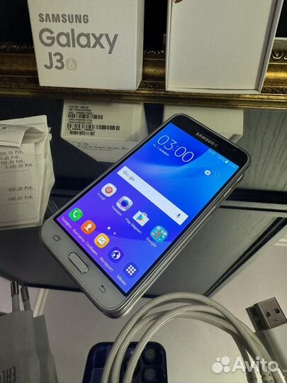 Samsung galaxy SM-J320F/DS J3(6)