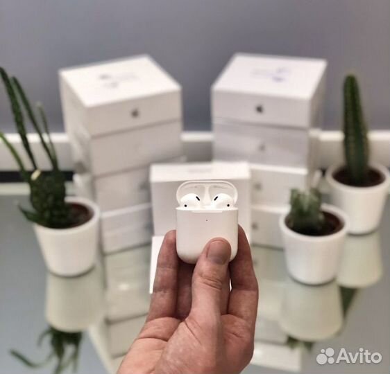 AirPods 2 топовая версия, 750 отзывов в профиле