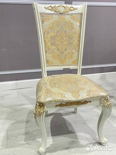 Стол и Стулья