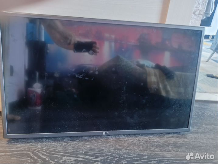 Телевизор LG SMART tv 32