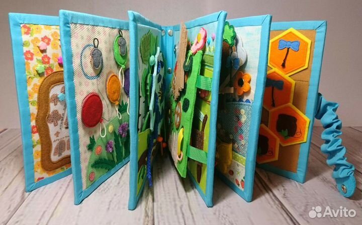 Развивающая книжка из фетра 