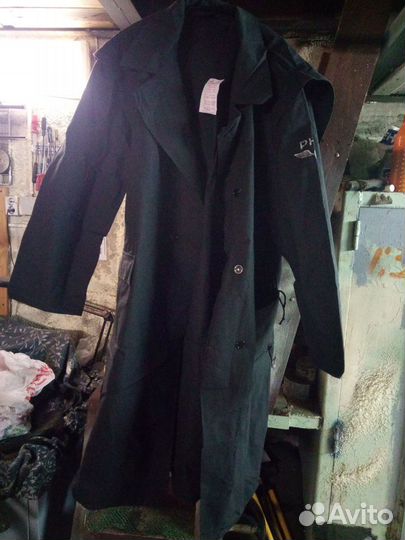 Плащ из палаточной ткани