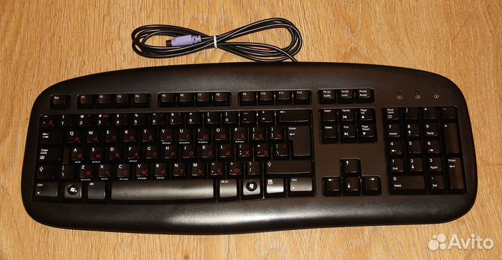 Клавиатура - Logitech Deluxe Y-SU61 (PS/2)