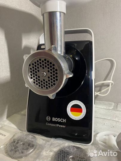 Мясорубка электрическая Bosch MFW3X10B белая