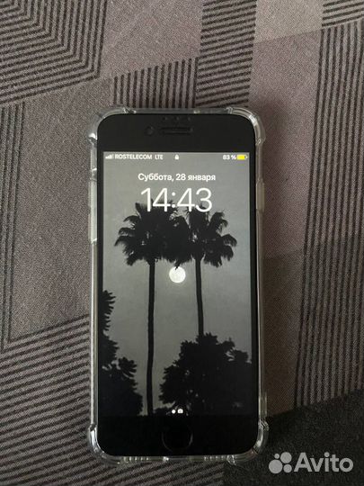 Телефон iPhone