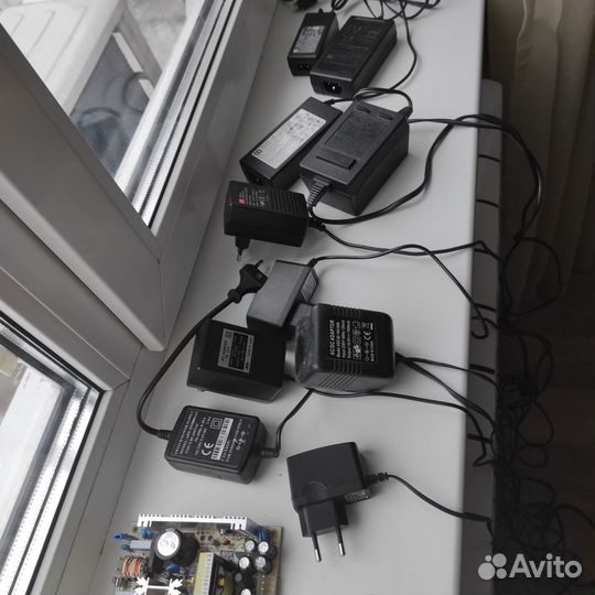 Адаптеры.Блоки питания разные