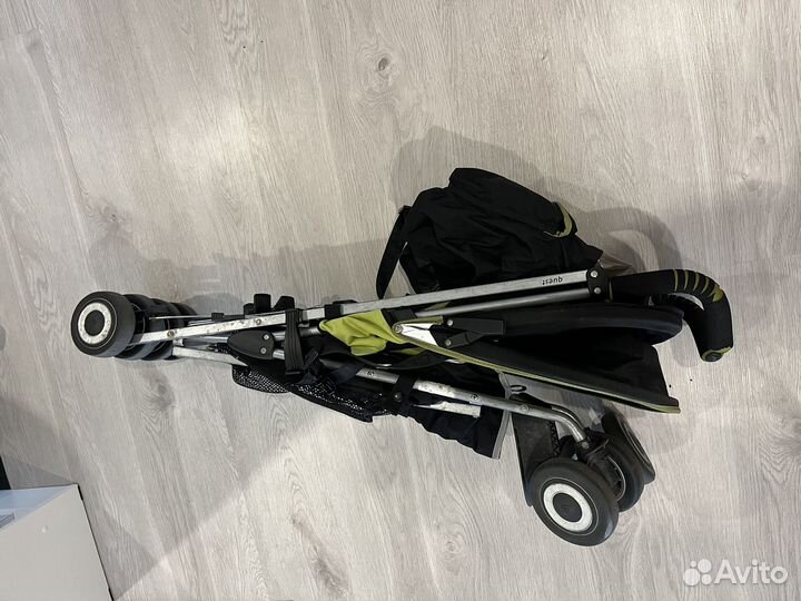 Детская коляска-трость Maclaren Triumph