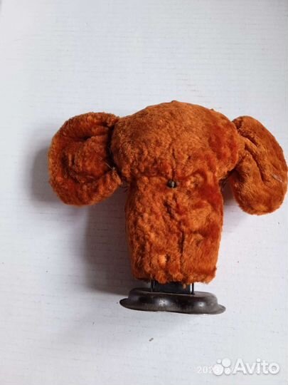 Чебурашка танцующий под реставр