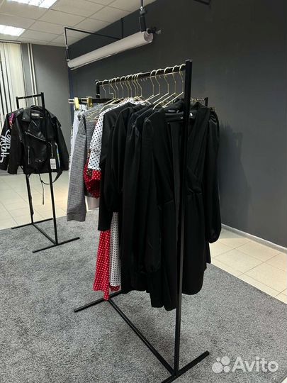 Вешалка напольная