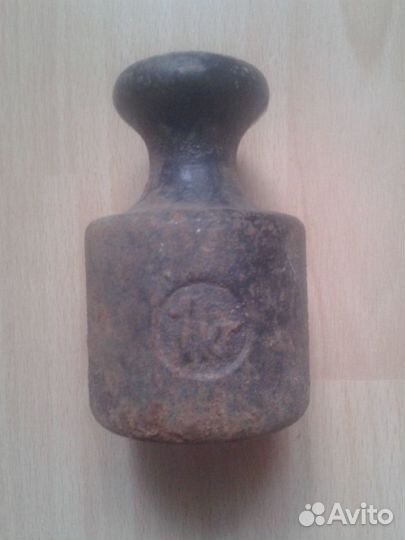 Гиря (гирька) весом 1 кг. Честный вес для поверки