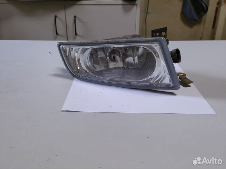 Противотуманная фара Хонда цивик 4д