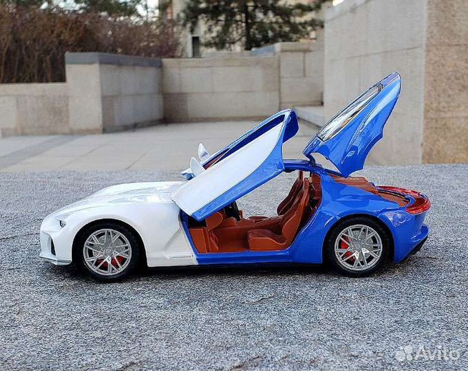 Коллекционная машинка спорткар Bugatti Atlantic