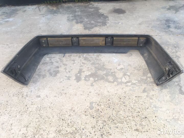 Бампер задний mercedes w124 рестайлинг