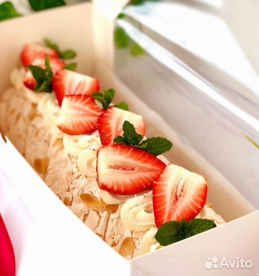 Меренговый рулет