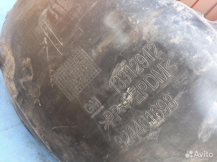 Подкрылок задний левый Opel Insignia