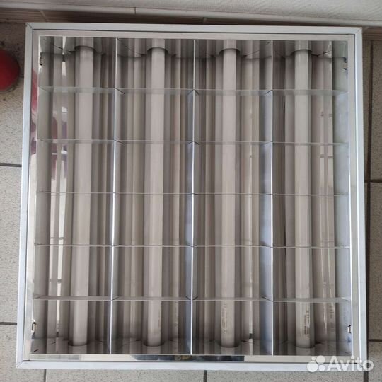 Светильник потолочный