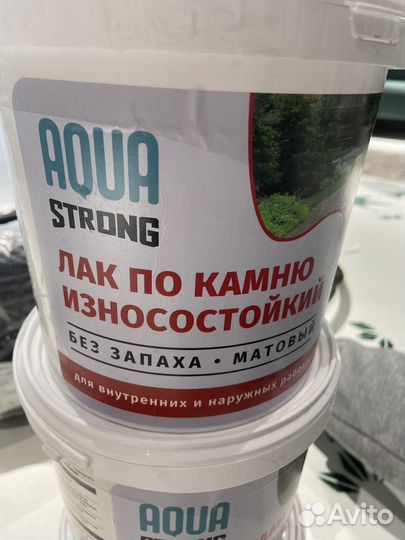 Лак по камню