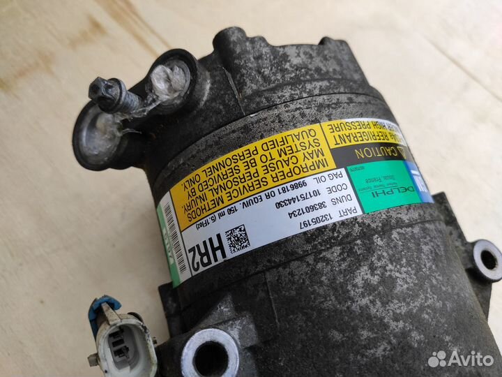 Компрессор кондиционера Z16XE на Opel Meriva A