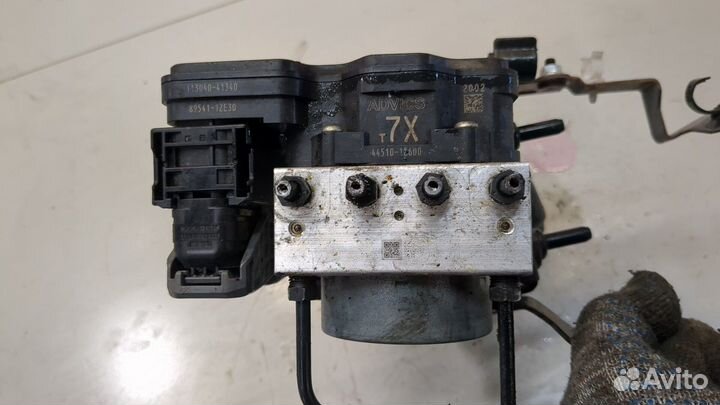 Блок абс, насос Toyota Corolla E210 2018