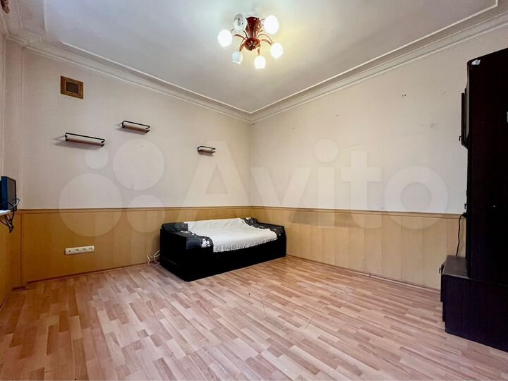 Комната 18 м² в 3-к., 2/6 эт.