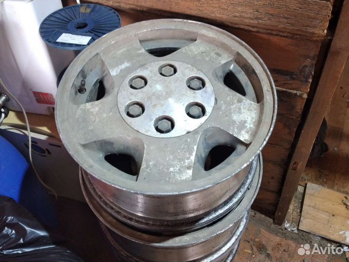 Yokohama Geolandar A/T G015 275/70 R16 114