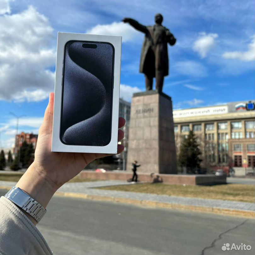 iPhone 15 Pro, 256 ГБ